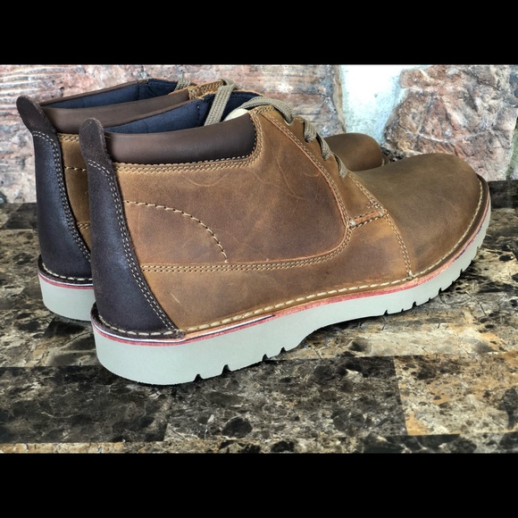 NEW Clarks Men's Vargo Casual Chukka Boots - Picture 2 of 16